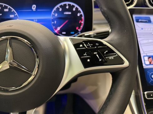 Certified 2024 Mercedes-Benz GLC 300 image 24