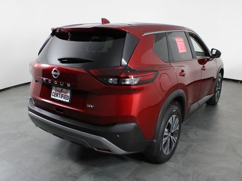 Certified 2023 Nissan Rogue SV FWD image 16