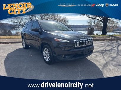 Used 2016 Jeep Cherokee Latitude w/ Cold Weather Group