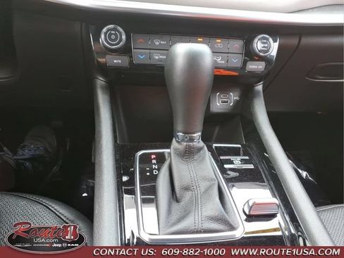 Used 2025 Jeep Compass Limited w/ Elite Group AWD/4WD image 36