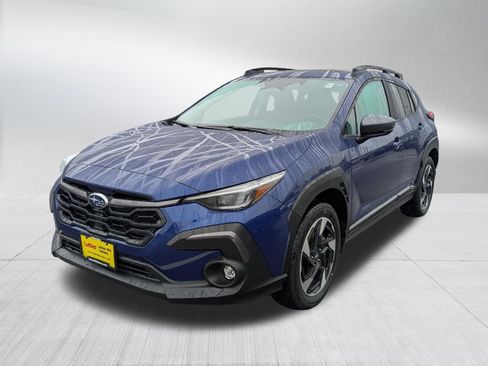Used 2026 Subaru Crosstrek 2.5i Limited AWD/4WD image 3