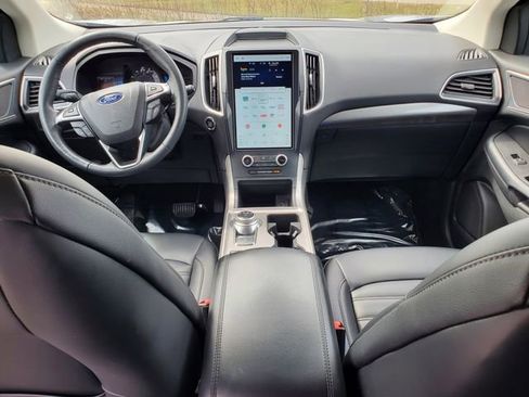 Used 2024 Ford Edge SEL w/ Convenience Package AWD/4WD image 7