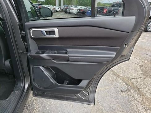 Used 2020 Ford Explorer XLT w/ Comfort Package AWD/4WD image 19