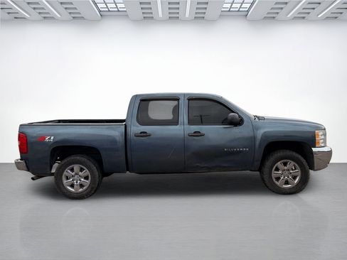 Used 2012 Chevrolet Silverado 1500 LT w/ All-Star Edition AWD/4WD image 3