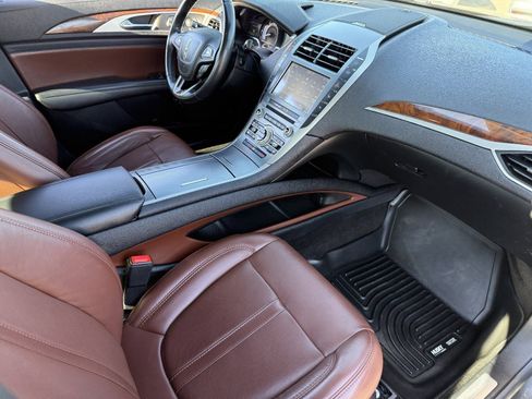 Used 2020 Lincoln MKZ Reserve w/ Elements Package image 13