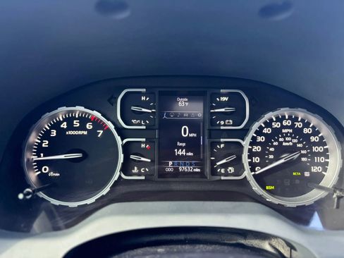 Used 2020 Toyota Tundra Platinum image 17