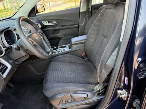 Used 2015 Chevrolet Equinox LS image 9