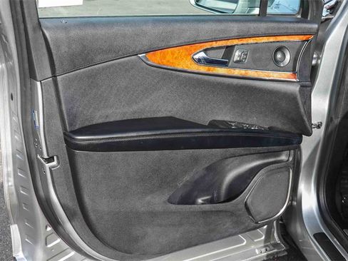 Used 2020 Lincoln Nautilus Reserve w/ Equipment Group 201A image 26