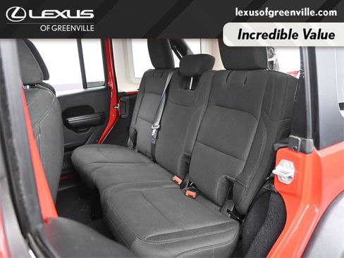 Used 2019 Jeep Wrangler Unlimited Sport S image 29