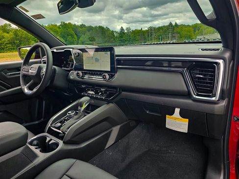 New 2026 GMC Canyon Elevation w/ Convenience Package image 40