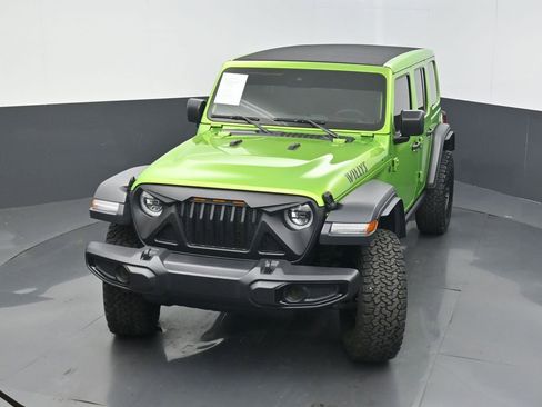Used 2025 Jeep Wrangler Unlimited Sport AWD/4WD image 39
