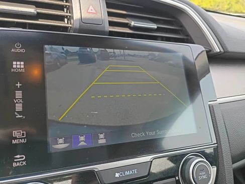 Used 2016 Honda Civic Touring image 13