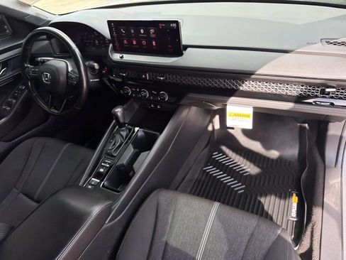 Used 2024 Honda Accord Sport image 15