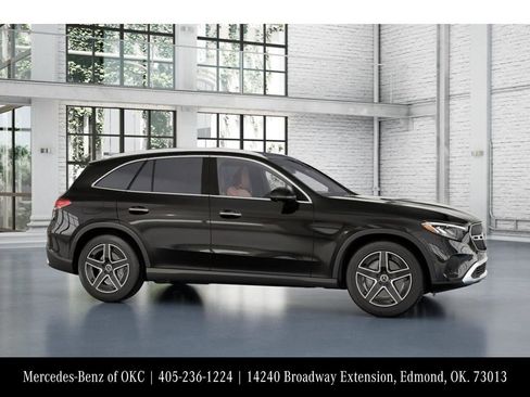 New 2026 Mercedes-Benz GLC 300 4MATIC image 14