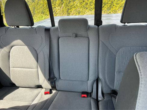 New 2026 RAM 1500 Big Horn AWD/4WD image 19