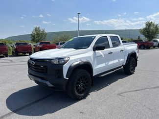 Used 2023 Chevrolet Colorado Trail Boss w/ Advanced Trailering Package AWD/4WD video 3