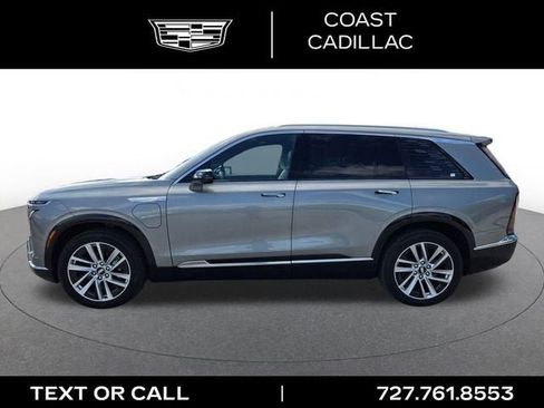 New 2026 Cadillac Vistiq Luxury image 17