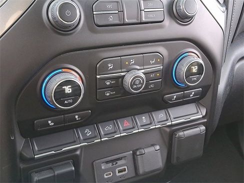 Used 2023 Chevrolet Silverado 2500 LTZ w/ Z71 Off-Road Package image 15