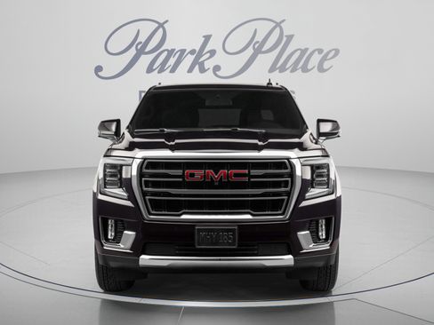 Used 2022 GMC Yukon SLT w/ SLT Premium Package AWD/4WD image 7