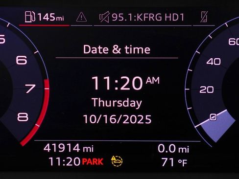 Used 2022 Audi Q3 2.0T Premium w/ Convenience Package image 32