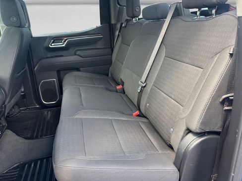 Used 2025 Chevrolet Silverado 1500 LT AWD/4WD image 14