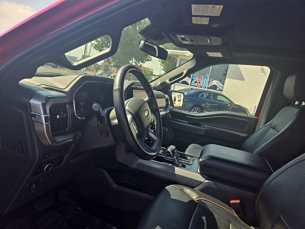 Used 2024 Ford F150 Lariat w/ Tow/Haul Package AWD/4WD image 11
