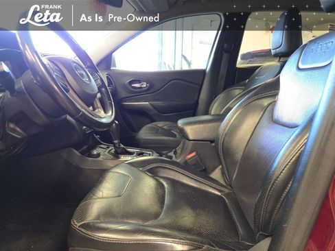 Used 2020 Jeep Cherokee Limited image 10