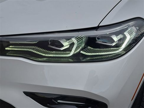 Used 2022 BMW X7 xDrive40i w/ M Sport Package image 34
