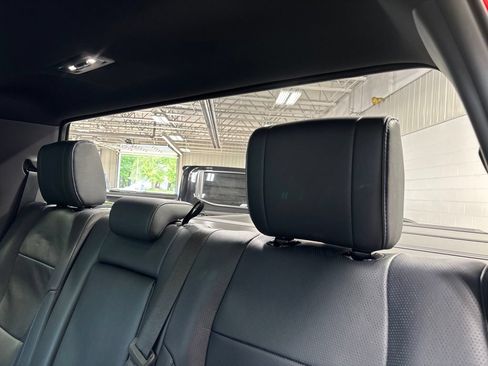 Used 2025 Toyota Tundra Platinum AWD/4WD image 70