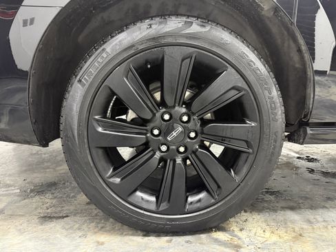 Used 2023 Lincoln Navigator L Reserve w/ Equipment Group 201A image 30