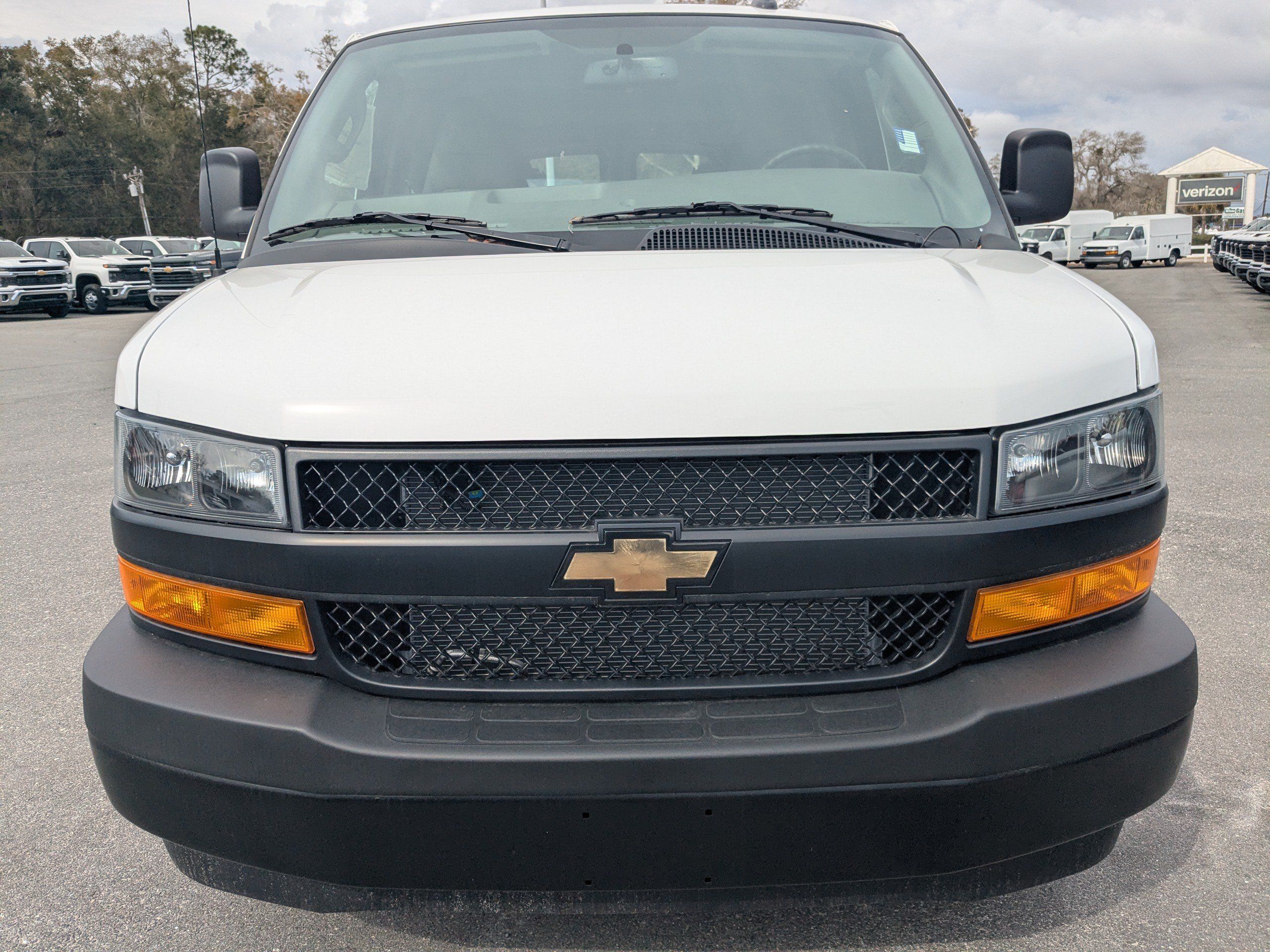 New 2025 Chevrolet Express 2500 w/ Driver Convenience Package RWD image 9