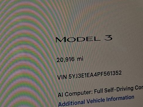 Used 2023 Tesla Model 3 Standard Range RWD image 19