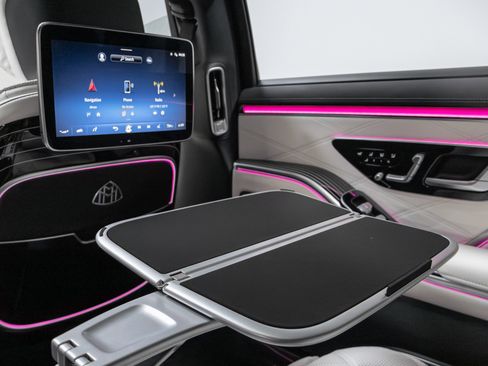 Used 2024 Mercedes-Benz Maybach S 680 4MATIC image 38