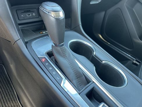 Used 2019 Chevrolet Equinox Premier image 25