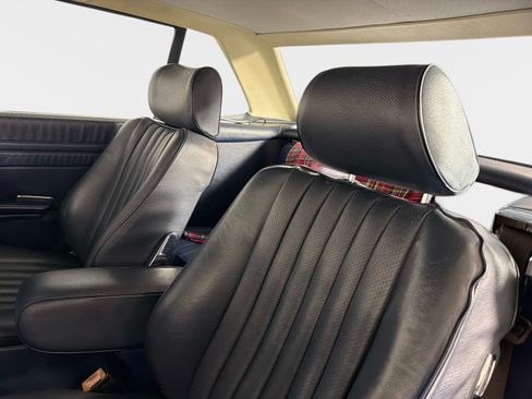 Used 1987 Mercedes-Benz 560 SL image 29