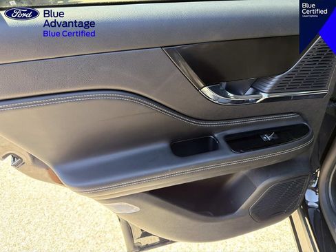 Used 2022 Lincoln Corsair FWD w/ Equipment Group 101A image 10