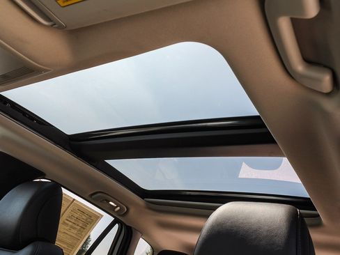 Used 2025 MAZDA CX-50 AWD 2.5 Hybrid w/ Premium Pkg image 28