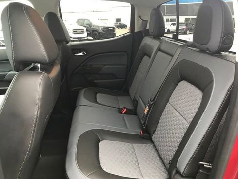 Certified 2021 Chevrolet Colorado Z71 w/ Safety Package image 17