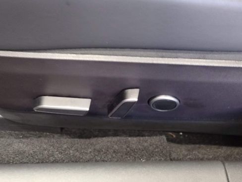 Used 2023 Tesla Model 3 Performance image 20