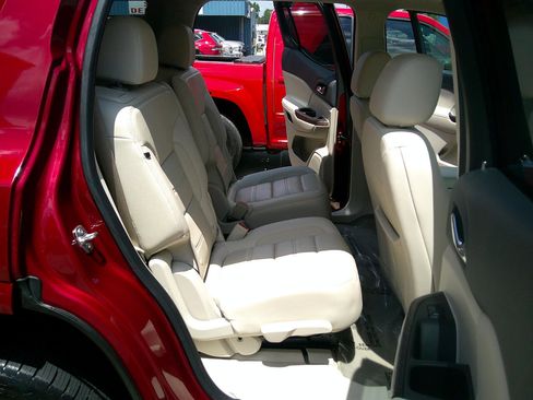 Used 2020 GMC Acadia Denali image 36