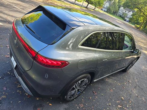 Used 2023 Mercedes-Benz EQS 450+ SUV image 92