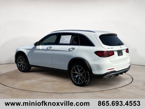 Used 2021 Mercedes-Benz GLC 300 4MATIC image 5