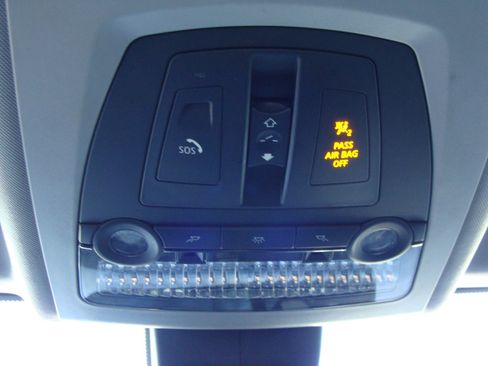 Used 2013 BMW 528i xDrive Sedan image 39