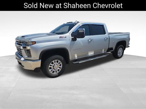 Used 2022 Chevrolet Silverado 2500 LTZ w/ LTZ Plus Package AWD/4WD image 8