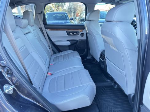 Used 2019 Honda CR-V Touring image 16