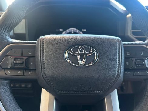 Certified 2025 Toyota Sequoia SR5 AWD/4WD image 27