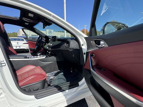 Used 2022 Kia Stinger GT2 w/ Red Interior Color Package image 18