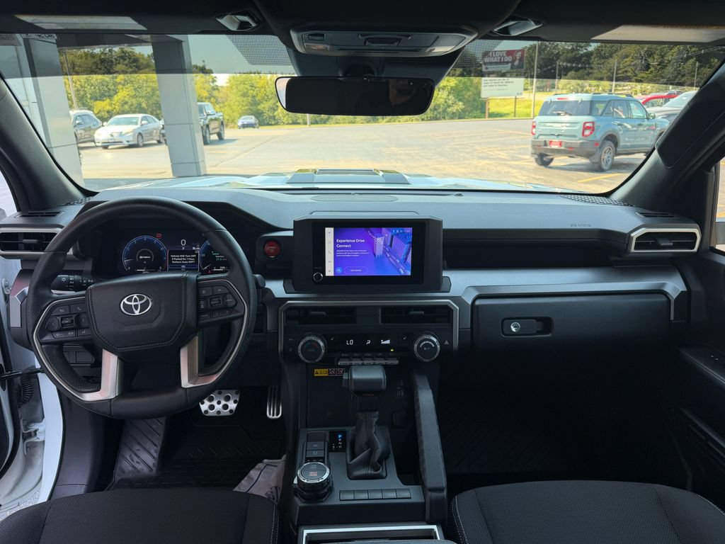 Used 2025 Toyota 4Runner TRD Sport AWD/4WD image 9