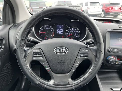 Used 2016 Kia Forte Koup EX w/ EX Premium Package image 37