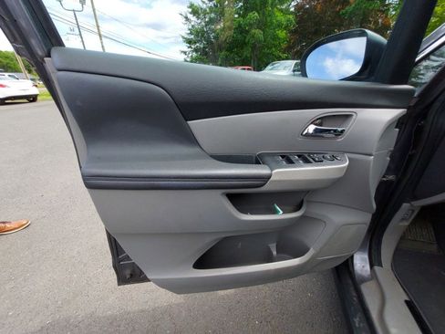 Used 2014 Honda Odyssey EX image 8
